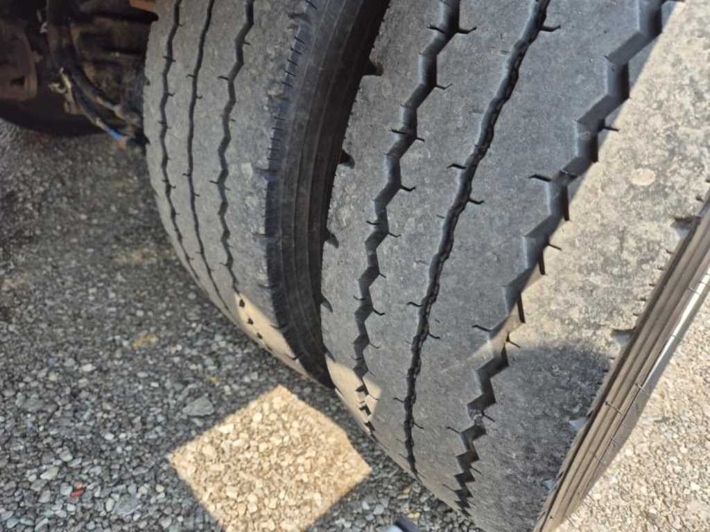 medium and large cargo apChoukJingae - Vista 10