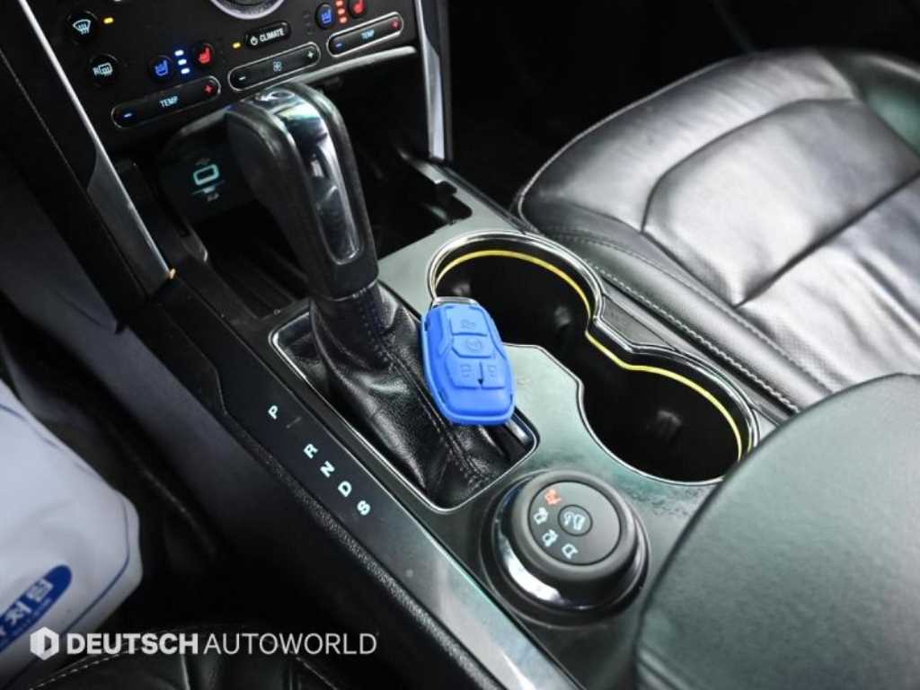 Ford Explorer - Vista 9