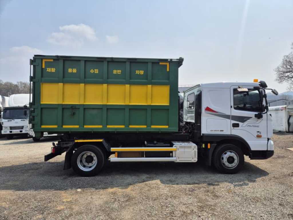 medium and large cargo apChoukJingae - Vista 7