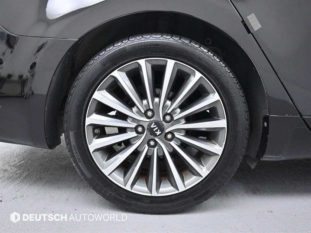 KIA K7 - Vista 5