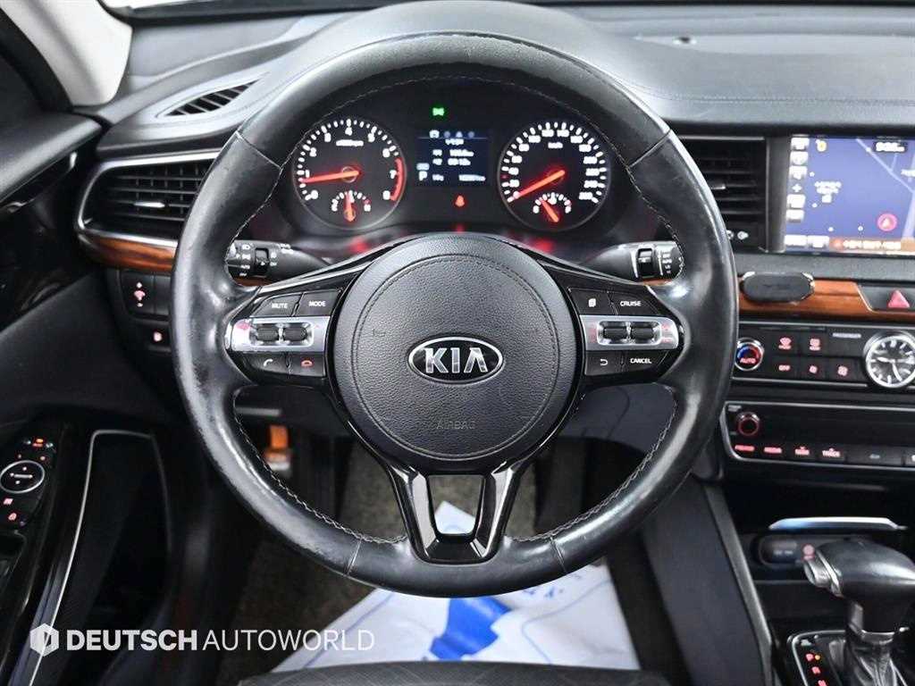 KIA K7 2016 Negro - Importación desde Corea - HF Imports Iquique - Foto 13