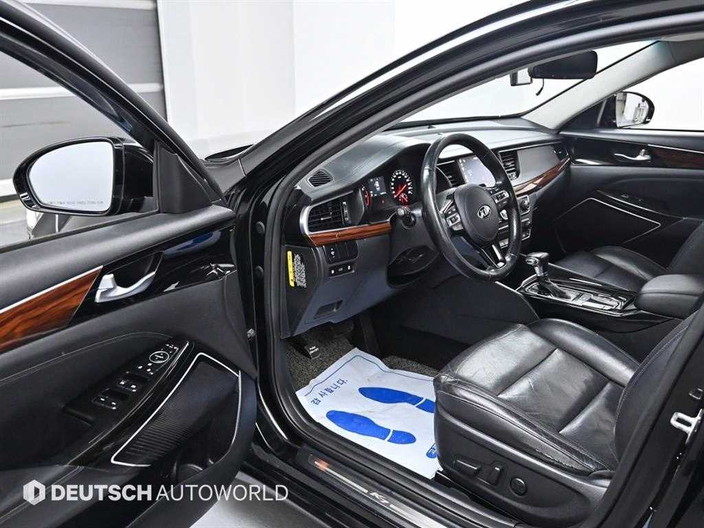 KIA K7 - Vista 11