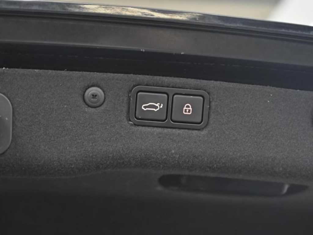 HYUNDAI Equus 2012 Negro - Importación desde Corea - HF Imports Iquique - Foto 20