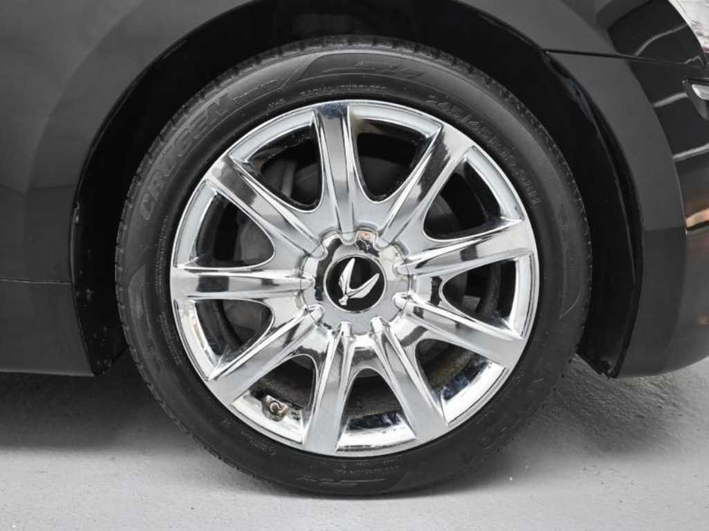 HYUNDAI Equus - Vista 5