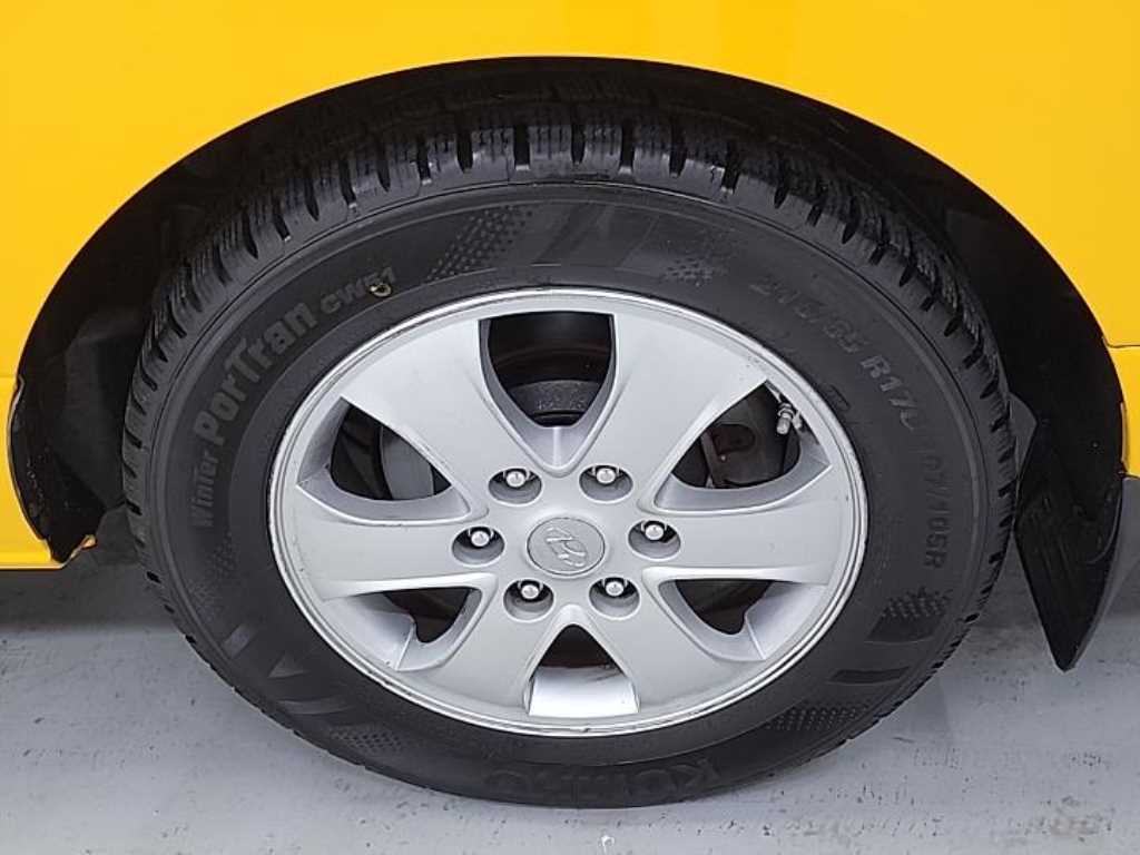 HYUNDAI Starex 2019 Amarillo - Importación desde Corea - HF Imports Iquique - Foto 20