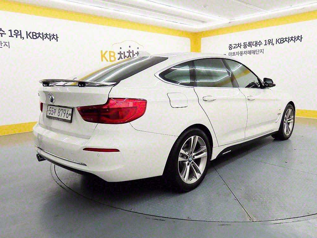 BMW Gran Turismo - Vista 4