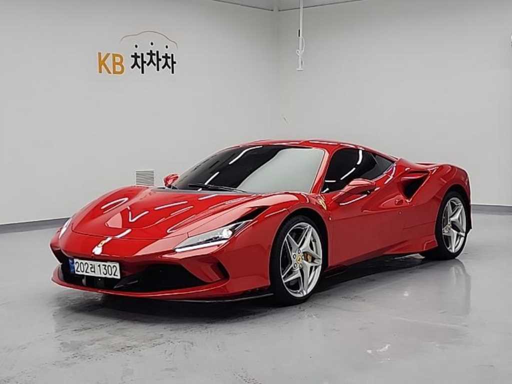 Ferrari F8