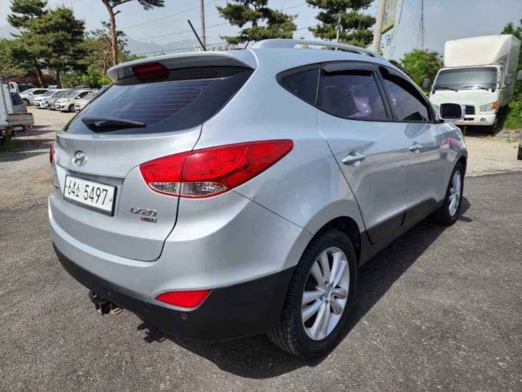HYUNDAI Tucson - Vista 4