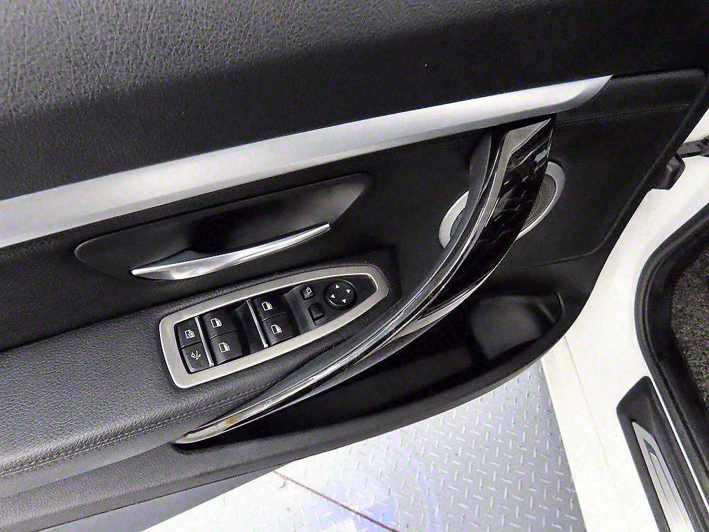 BMW Gran Turismo - Vista 12