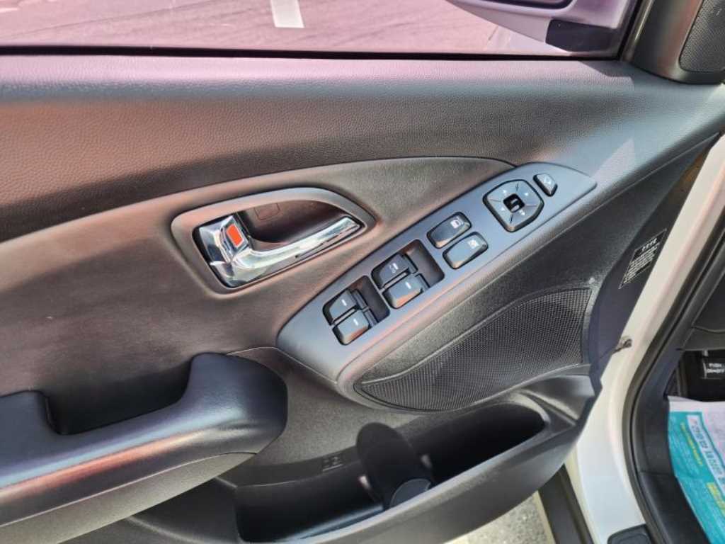 HYUNDAI Tucson 2012 Gris - Importación desde Corea - HF Imports Iquique - Foto 20