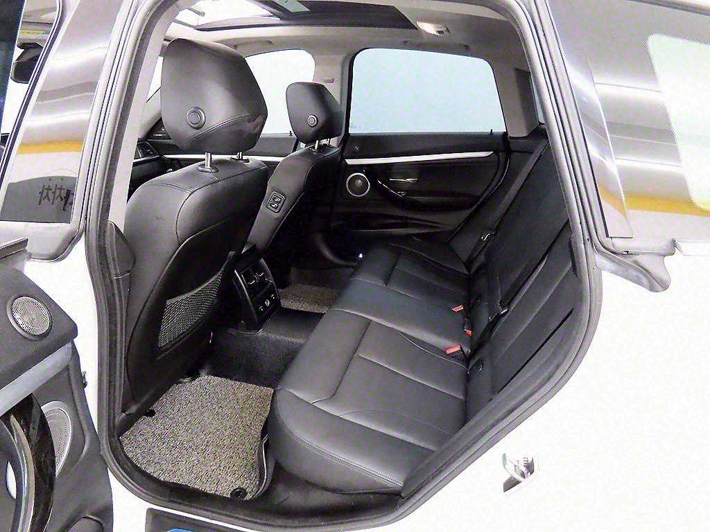 BMW Gran Turismo - Vista 6