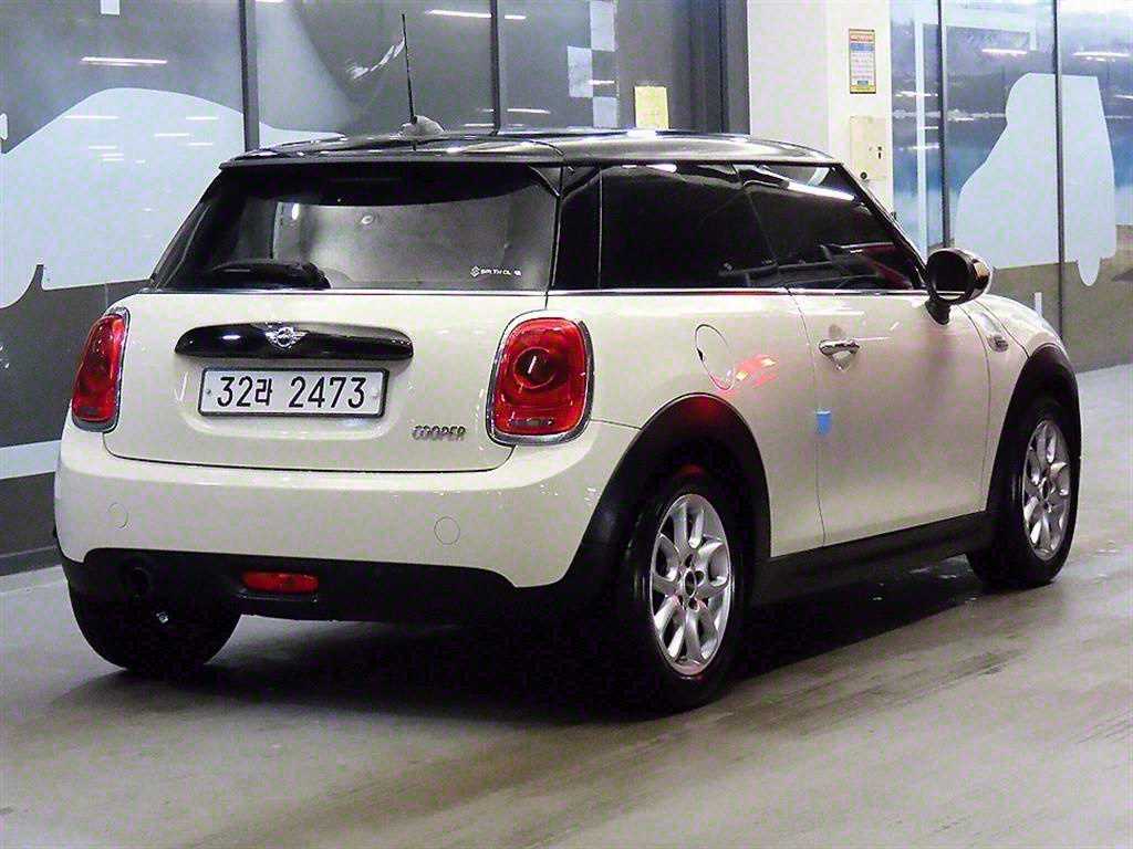 Mini Cooper - Vista 4