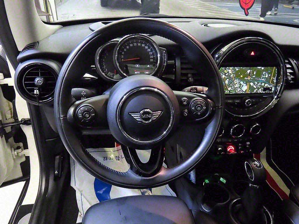 Mini Cooper - Vista 8