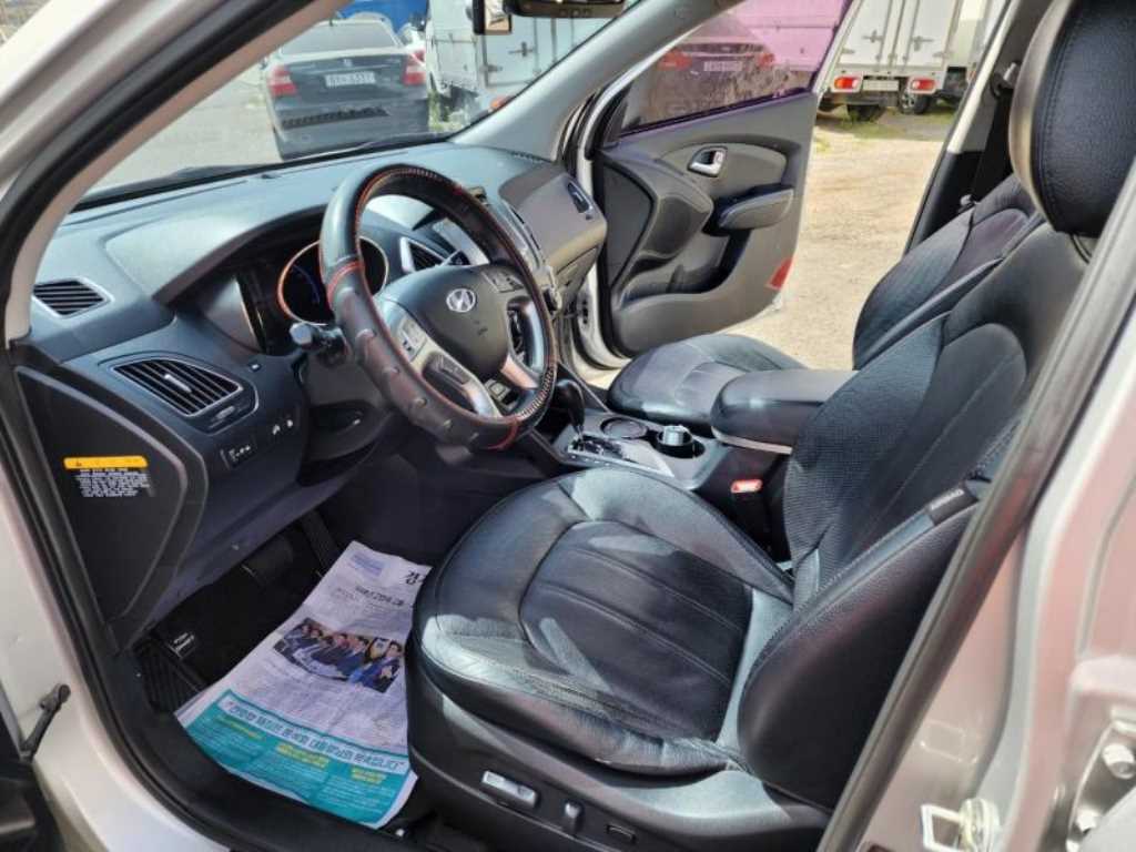 HYUNDAI Tucson 2012 Gris - Importación desde Corea - HF Imports Iquique - Foto 19