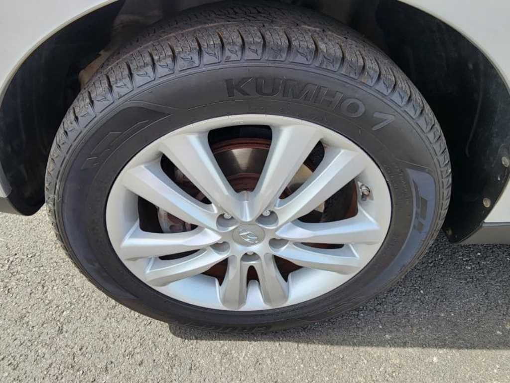 HYUNDAI Tucson - Vista 12