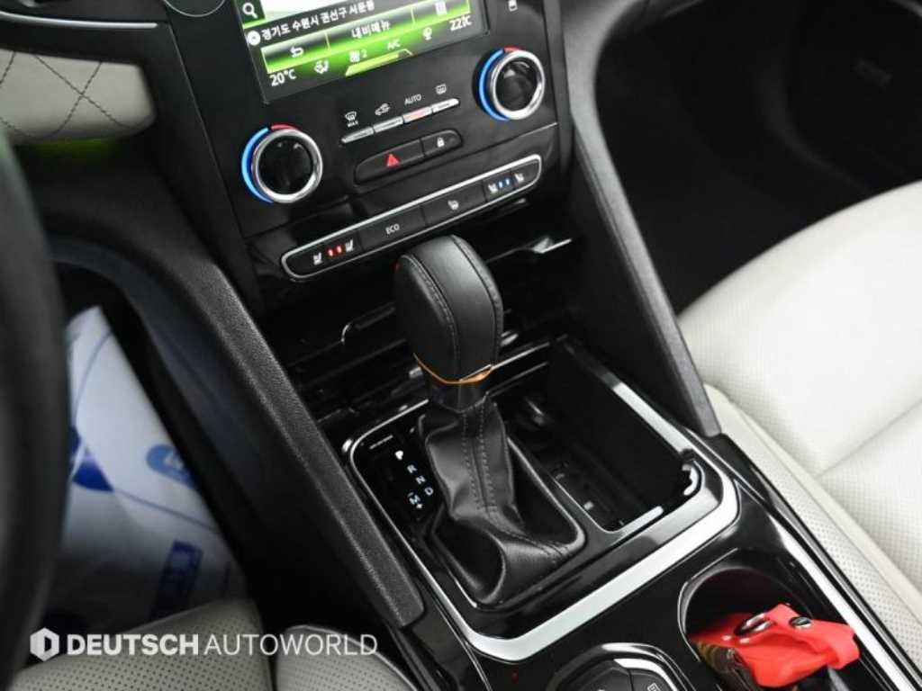 SAMSUNG SM6 - Vista 9