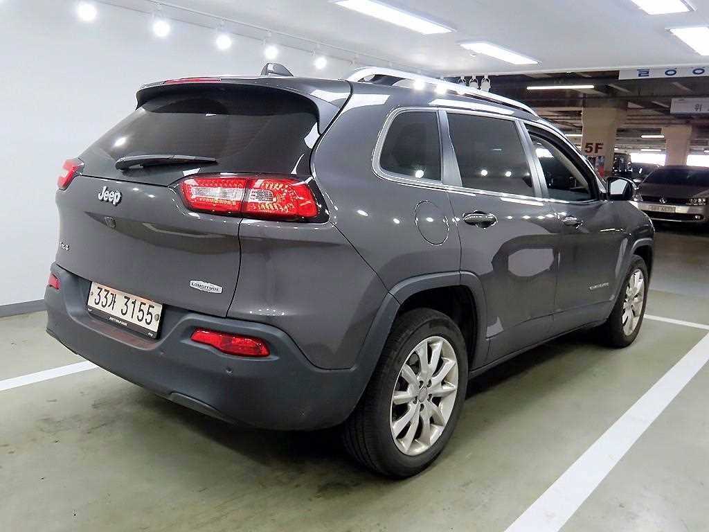 Jeep Cherokee - Vista 4
