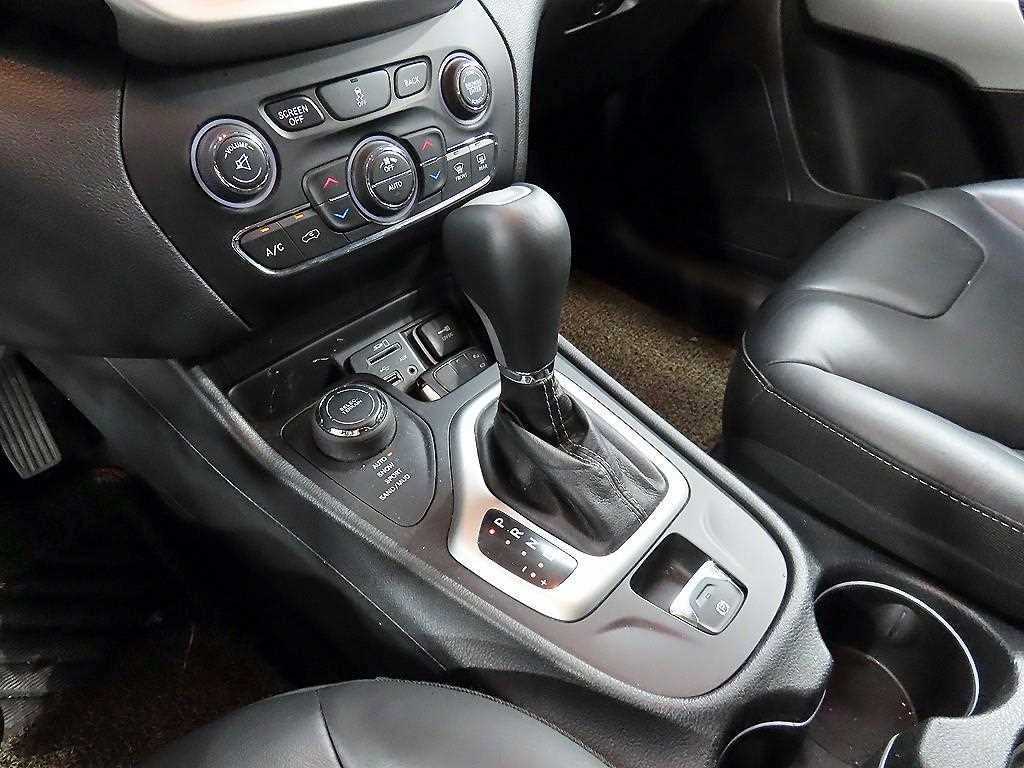 Jeep Cherokee - Vista 10