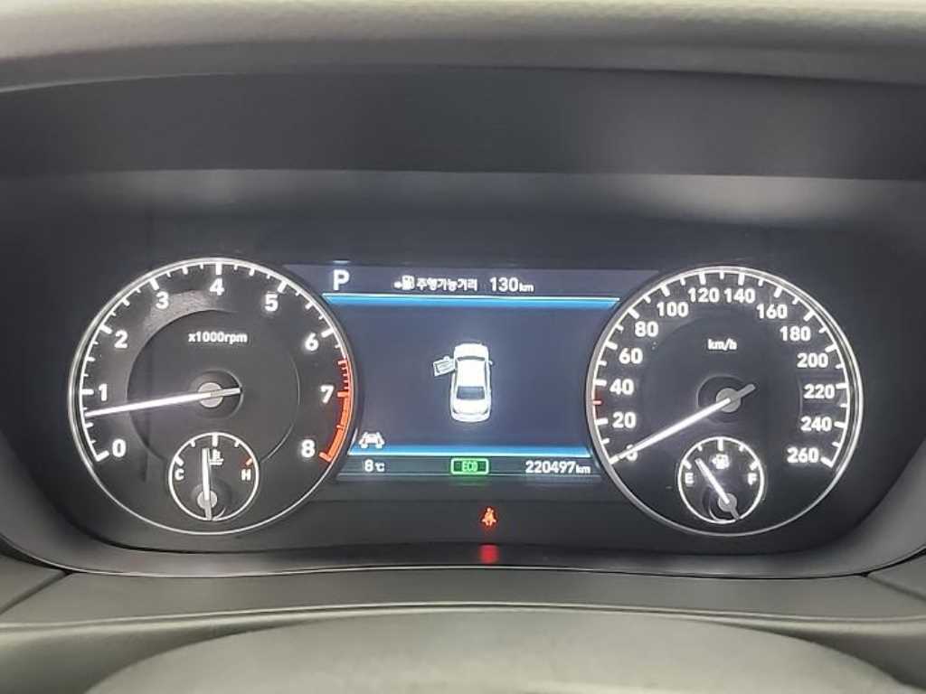 Genesis EQ900 - Vista 6