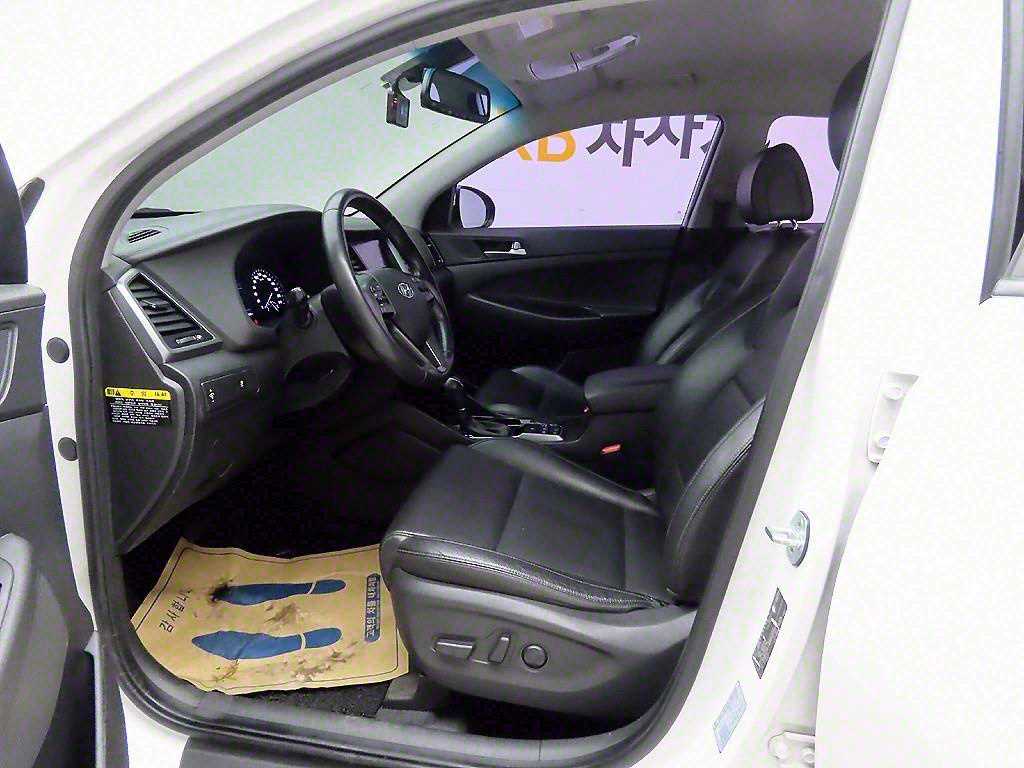 HYUNDAI Tucson 2016 Blanco - Importación desde Corea - HF Imports Iquique - Foto 13