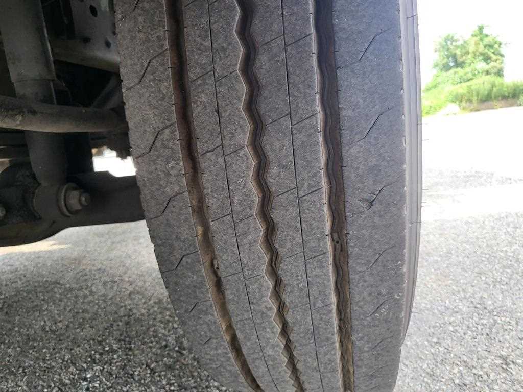 medium and large cargo Rory 2004 Blanco - Importación desde Corea - HF Imports Iquique - Foto 13