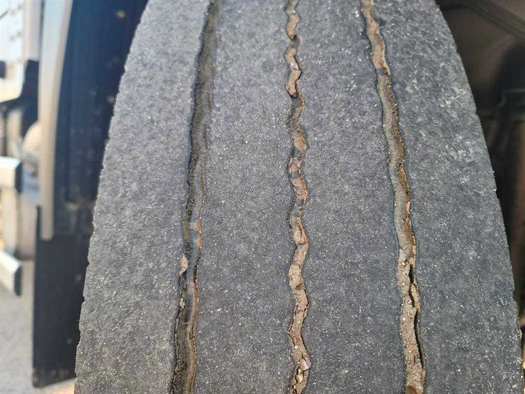 medium and large cargo Cargo 2007 Blanco - Importación desde Corea - HF Imports Iquique - Foto 18