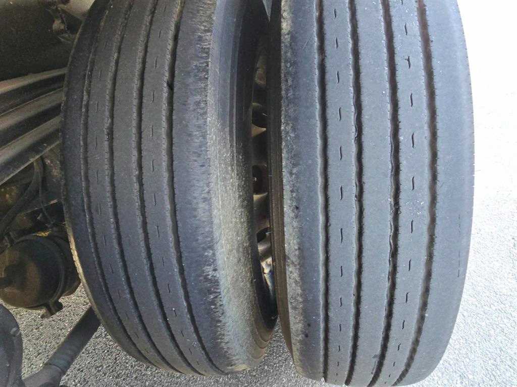 medium and large cargo truck 2015 Blanco - Importación desde Corea - HF Imports Iquique - Foto 16