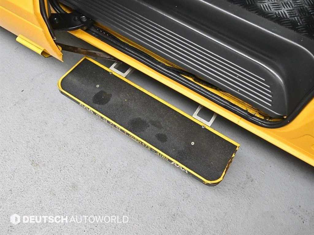 HYUNDAI Starex - Vista 8