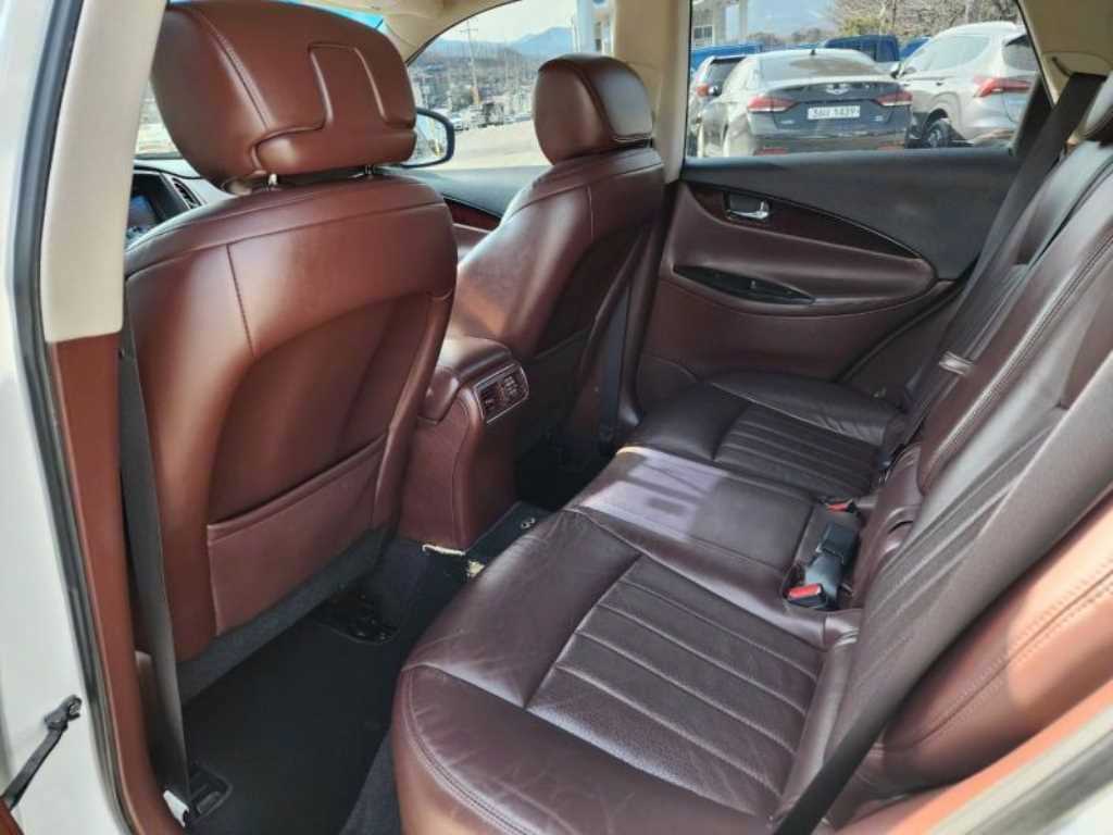 Infiniti QX 2015 Blanco - Importación desde Corea - HF Imports Iquique - Foto 13