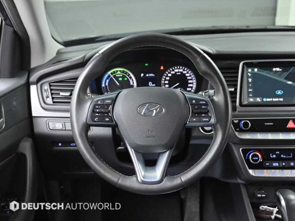 HYUNDAI Sonata - Vista 5