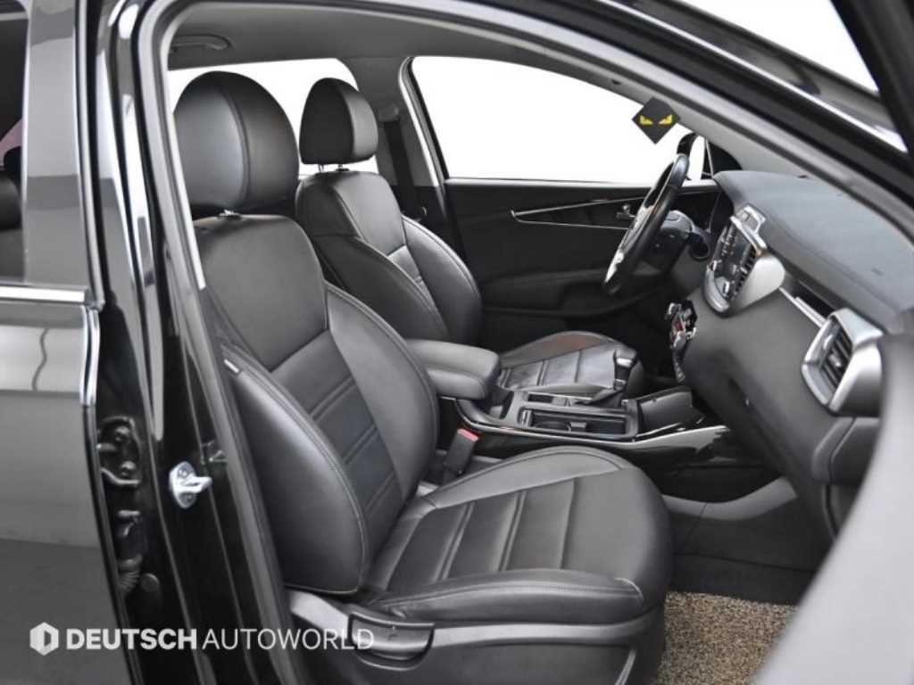 KIA Sorento - Vista 10