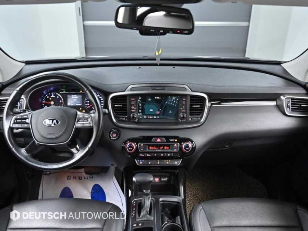 KIA Sorento - Vista 7
