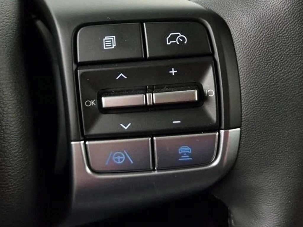 HYUNDAI Casper - Vista 11