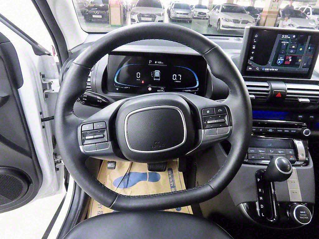 HYUNDAI Casper - Vista 10