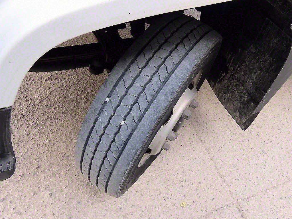 medium and large cargo truck 2019 Blanco - Importación desde Corea - HF Imports Iquique - Foto 19