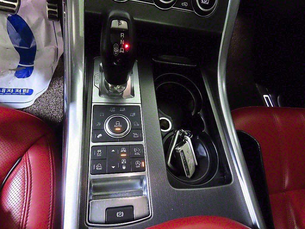 Land Rover Range Rover Sports - Vista 12