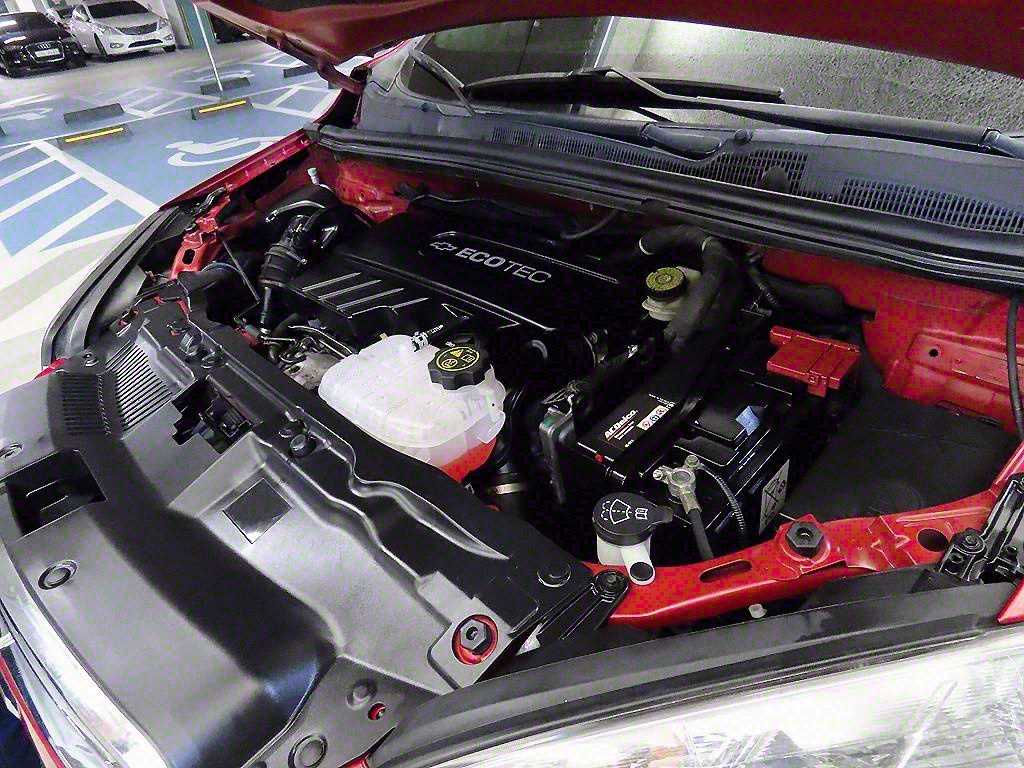 Chevrolet Trax 2016 Rojo - Importación desde Corea - HF Imports Iquique - Foto 17