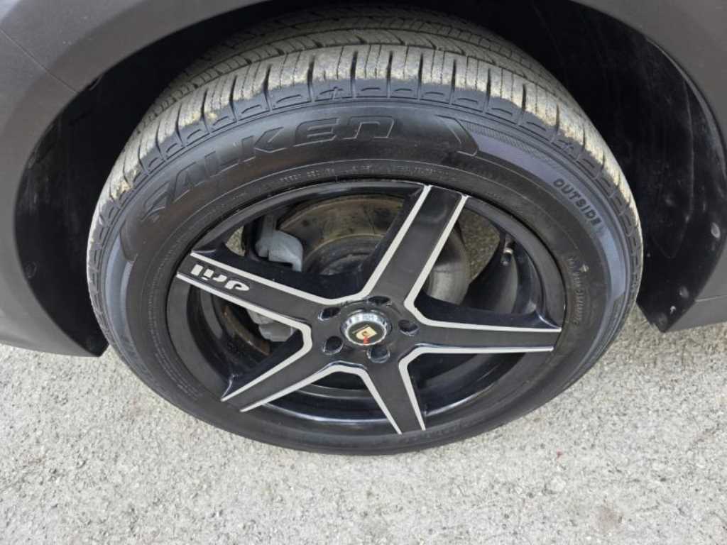 HYUNDAI Tucson - Vista 8