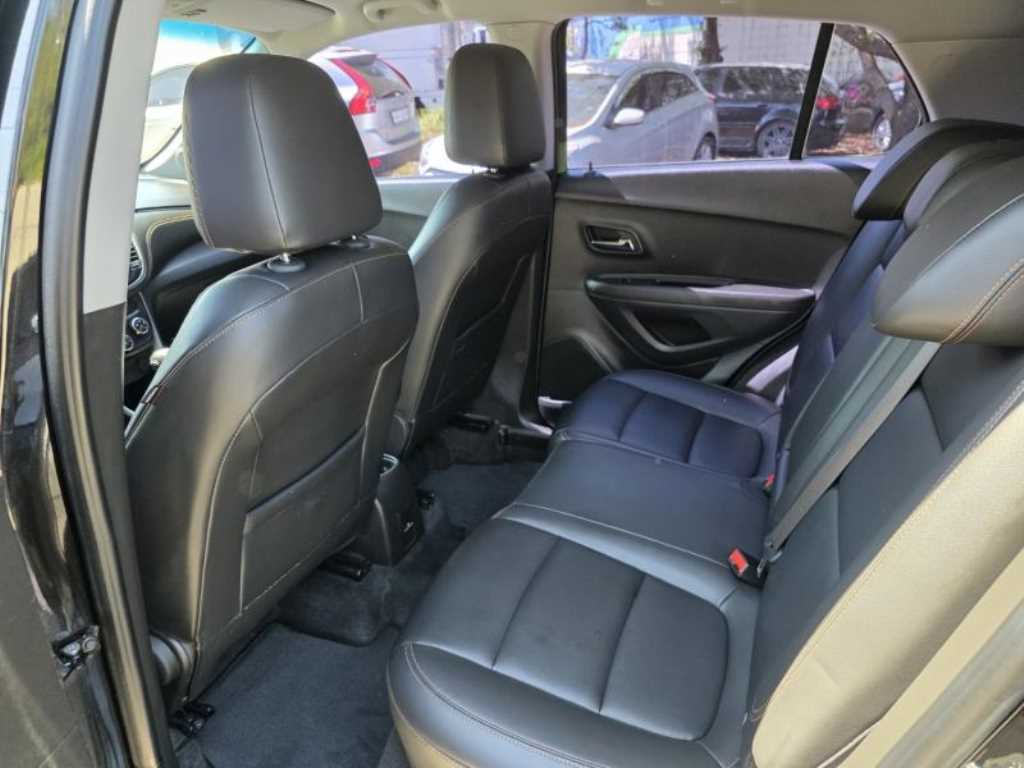 Chevrolet Trax 2017 Negro - Importación desde Corea - HF Imports Iquique - Foto 17