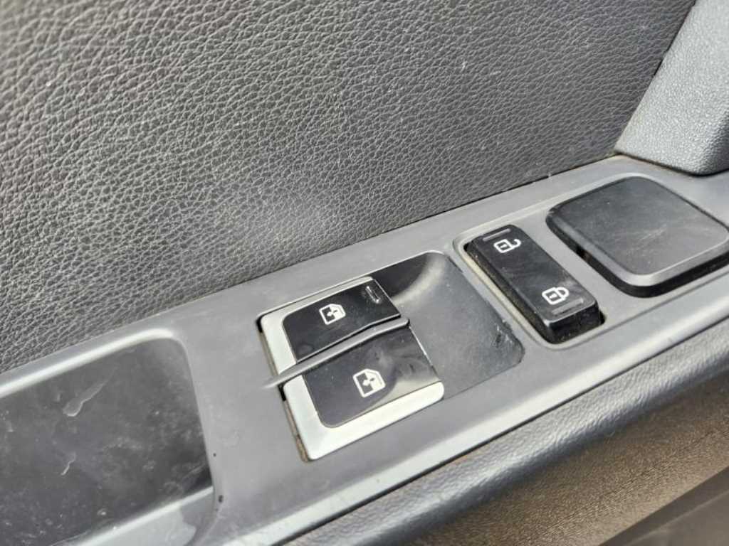 medium and large cargo truck 2015 Blanco - Importación desde Corea - HF Imports Iquique - Foto 14