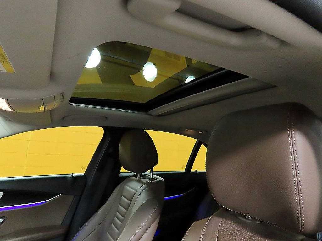 Mercedes Benz E class 2019 Gris - Importación desde Corea - HF Imports Iquique - Foto 16