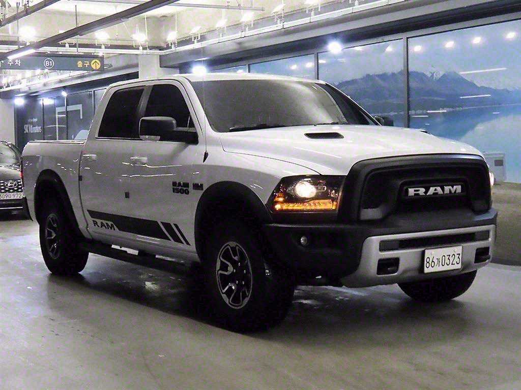 DODGE Rampic Up