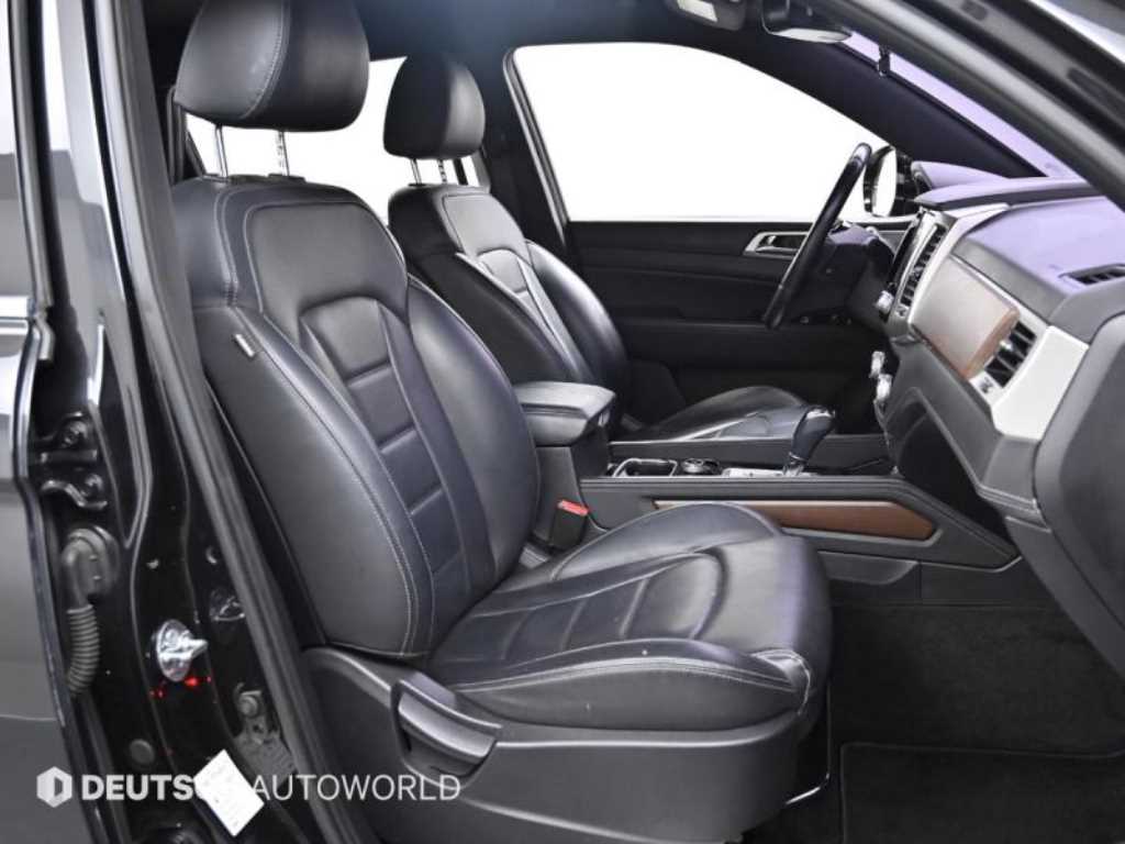 Ssangyong Rexton - Vista 10