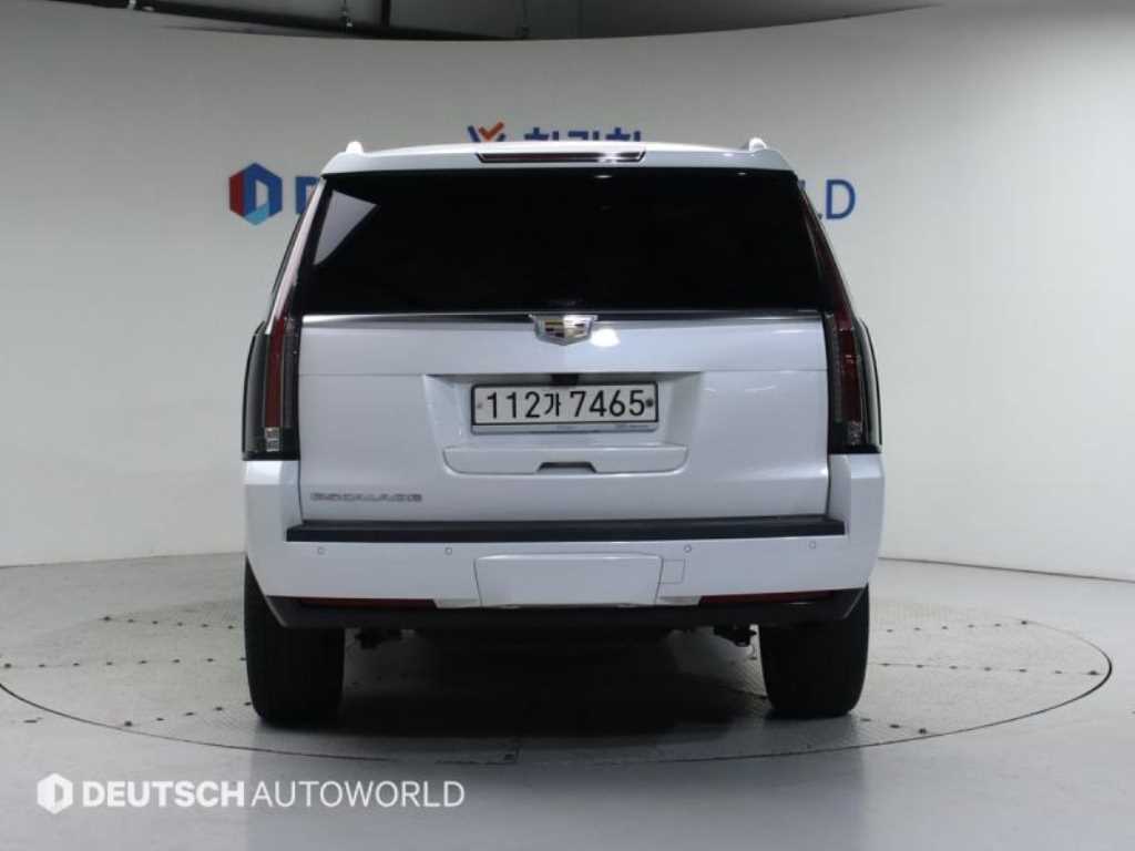 Cadillac Escalade - Vista 4