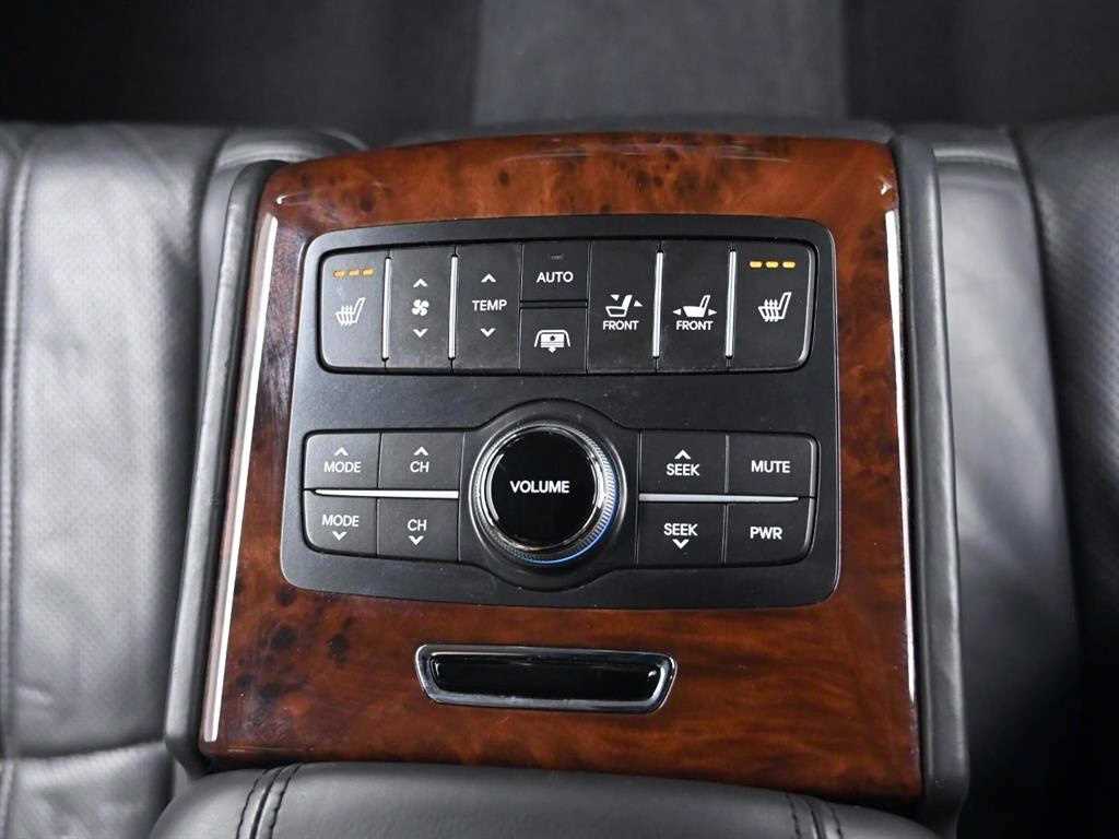 HYUNDAI Equus 2010 Negro - Importación desde Corea - HF Imports Iquique - Foto 16