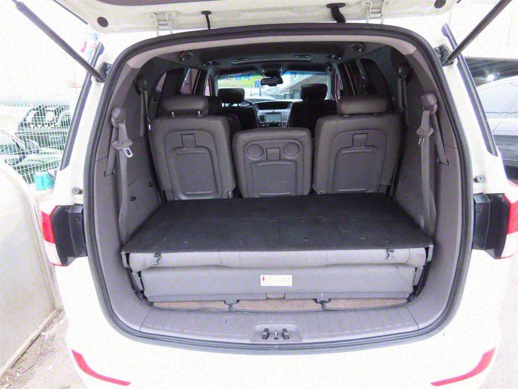 Ssangyong Korando - Vista 5