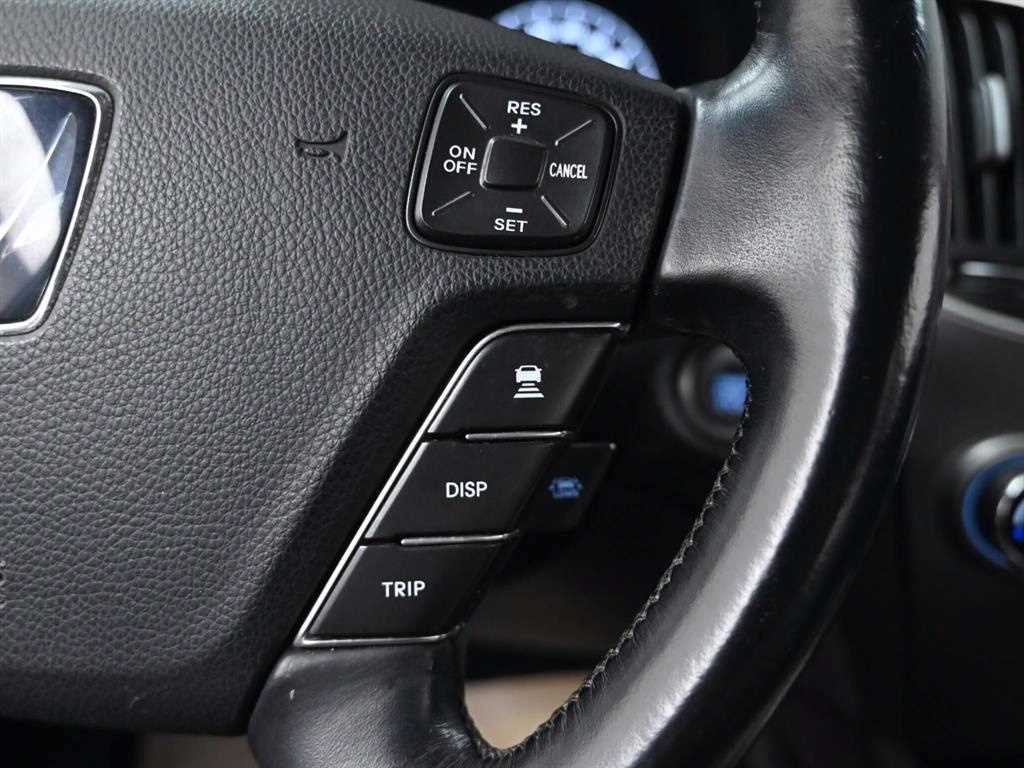 HYUNDAI Equus 2010 Negro - Importación desde Corea - HF Imports Iquique - Foto 18