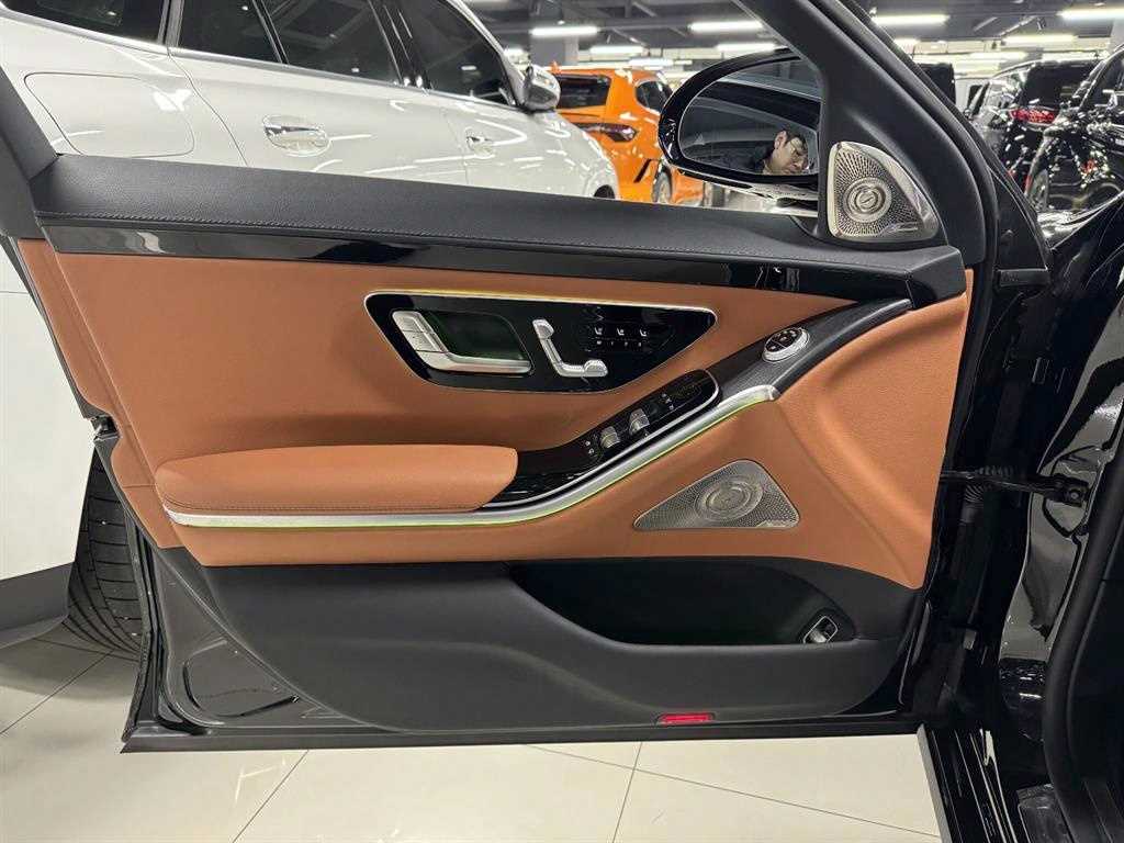 Mercedes Benz S Class - Vista 7