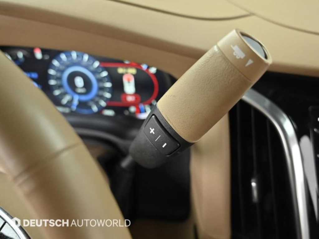 Cadillac Escalade - Vista 9