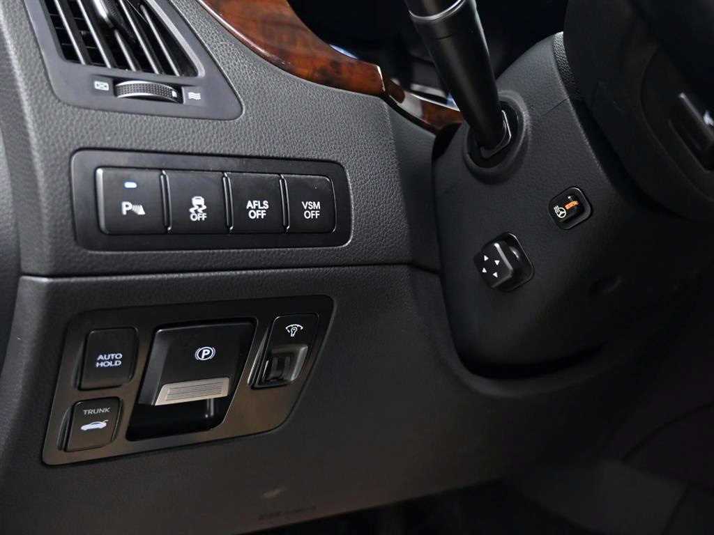 HYUNDAI Equus 2010 Negro - Importación desde Corea - HF Imports Iquique - Foto 17